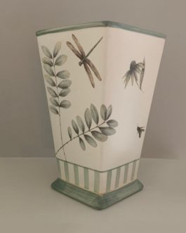 Pfaltzgraff Naturewood pedestal vase