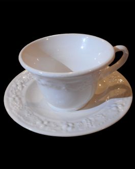 White Grapes & Leaves Embossed Cup & Saucer