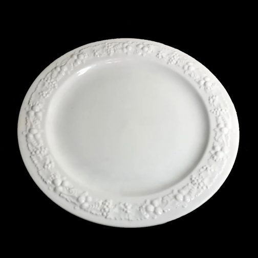 white Grapes & Leaves embossed dinner plate