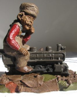 Tom Clark Gnome “Chief”