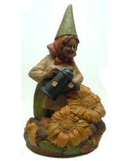 Tom Clark Gnome Mum