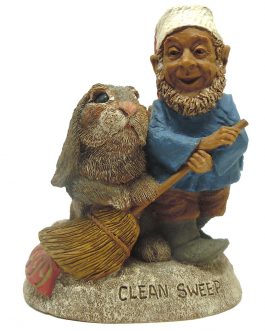 Tom Clark Gnome Clean Sweep