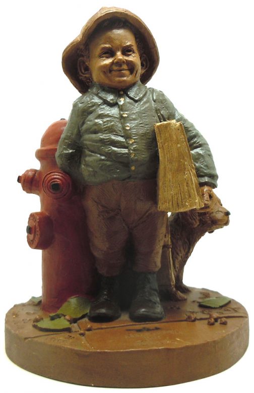 Tom Clark gnome Newspaper Boy