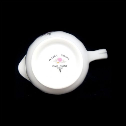 Fine China of Japan Royal Swirl Creamer Bottom