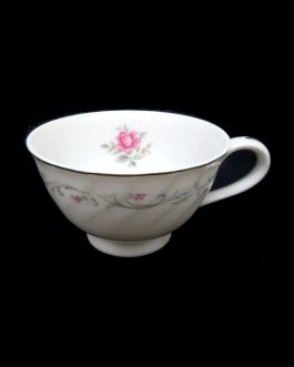 Fine China of Japan Royal Swirl Footed Cup