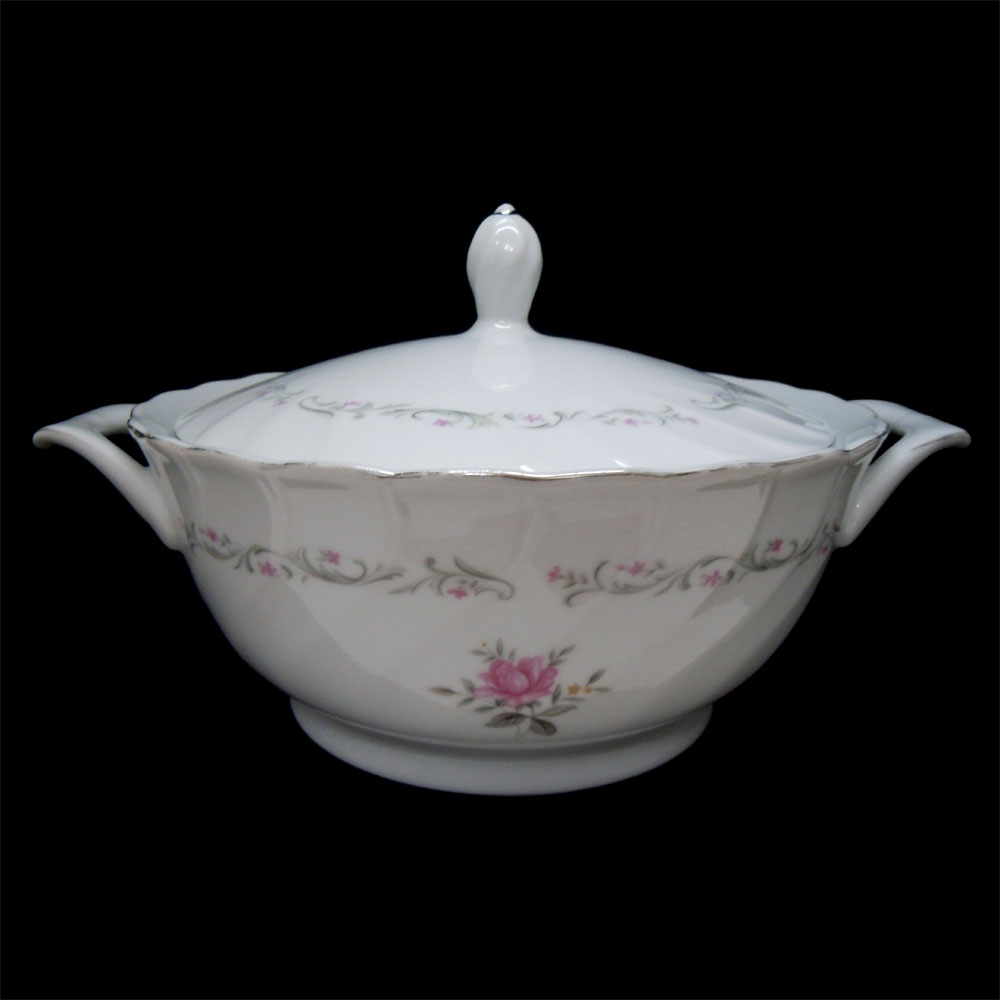 Fine China of Japan Royal Swirl Round Covered Vegetable Bowl